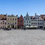 Apartmán Stylish With Sauna Old Town, Town Hall Square *