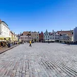 Stylish With Sauna Old Town, Town Hall Square Apartmán *