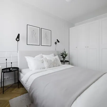 Apartmán Stylish With Sauna Old Town, Town Hall Square *