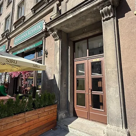 Апартаменти Stylish With Sauna Old Town, Town Hall Square